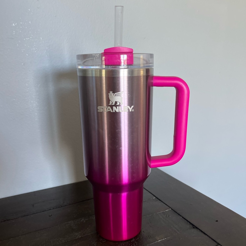 Stanley Camelia Pink Gradient H20 FlowState 40oz  Travel Tumbler